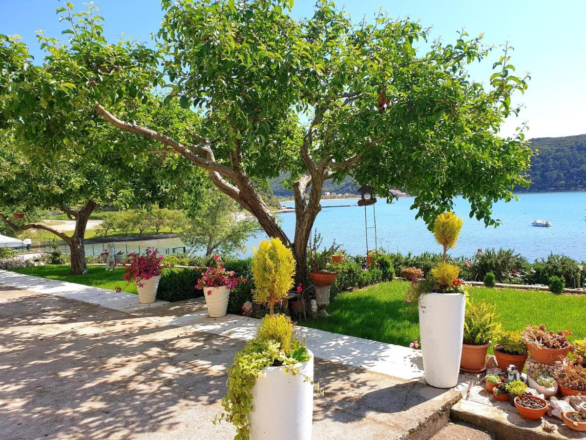 Apartmani i sobe Jusić Rab Town Bagian luar foto
