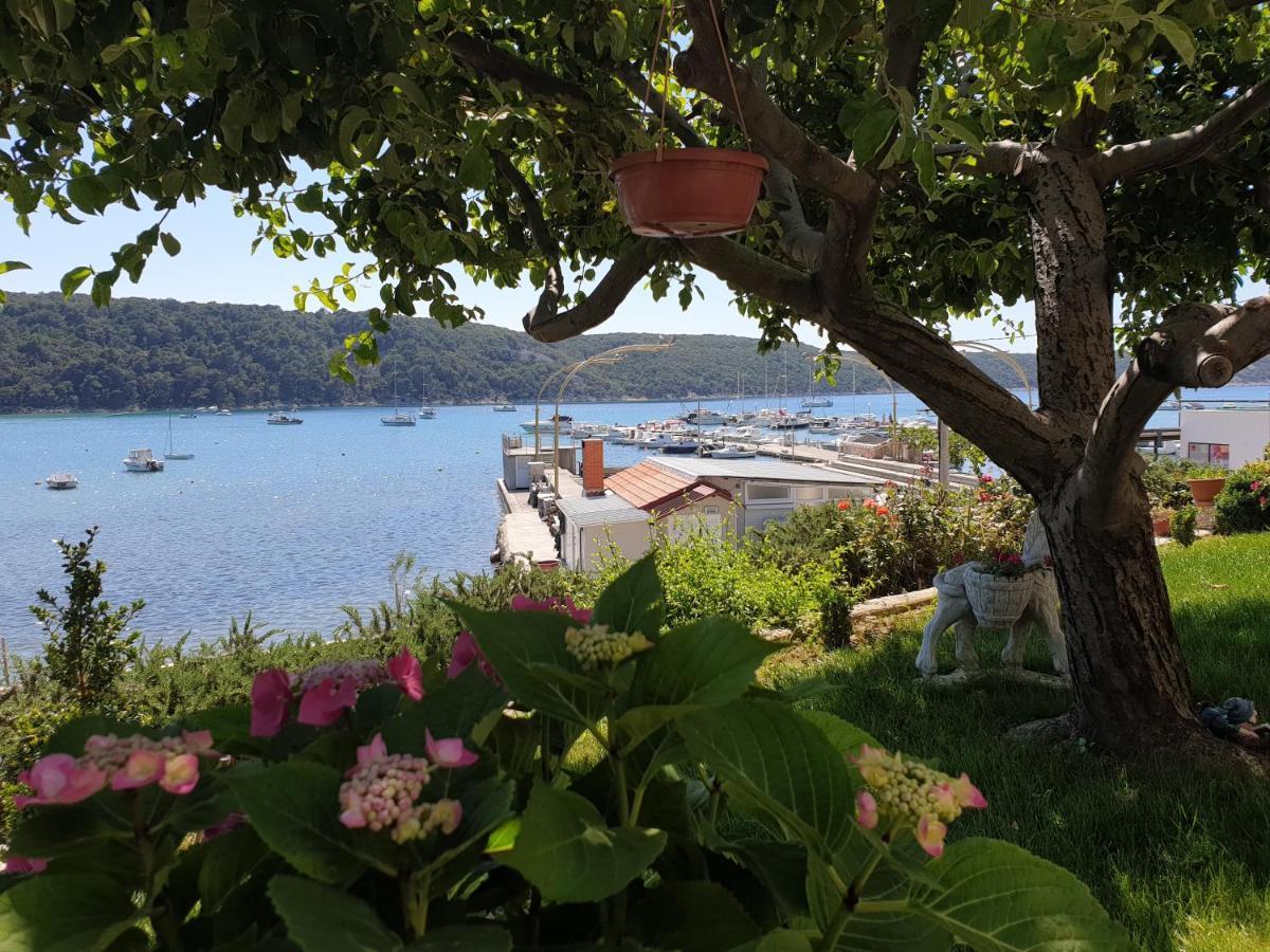 Apartmani i sobe Jusić Rab Town Bagian luar foto