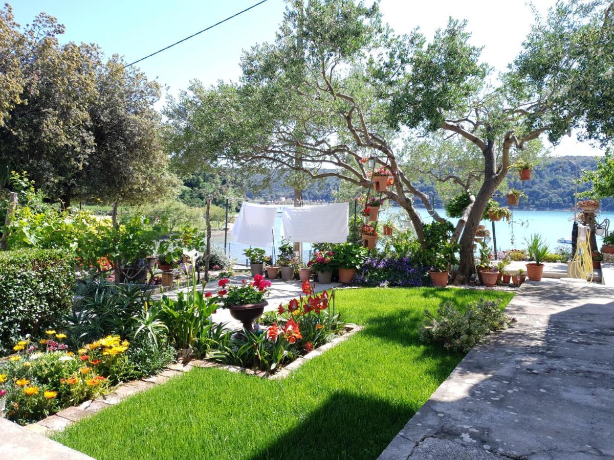 Apartmani i sobe Jusić Rab Town Bagian luar foto